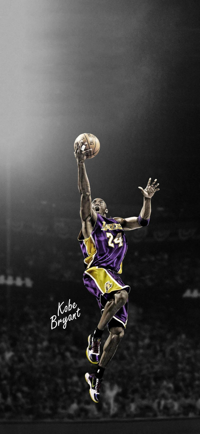 贴脸开大！祖巴茨罚球时，老鹰主场球迷高喊“保罗在哪里？”（祖巴茨走上罚球线，老鹰主场齐声高喊：“保罗在哪？”）