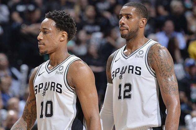 浓眉复出前独行侠场均109.5分联盟倒数第二，复出后119.1分（浓眉归来前独行侠场均109.5分列联盟倒数第二，归来后飙至119.1分）