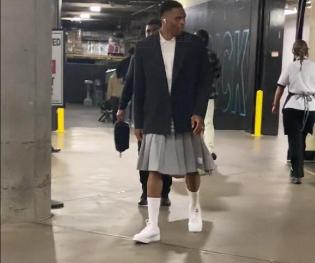 天津市体育局：2024年资助津门虎俱乐部2300万元用以引进外援（天津市体育局宣布2024年向津门虎俱乐部拨付2300万元用于引进外援）